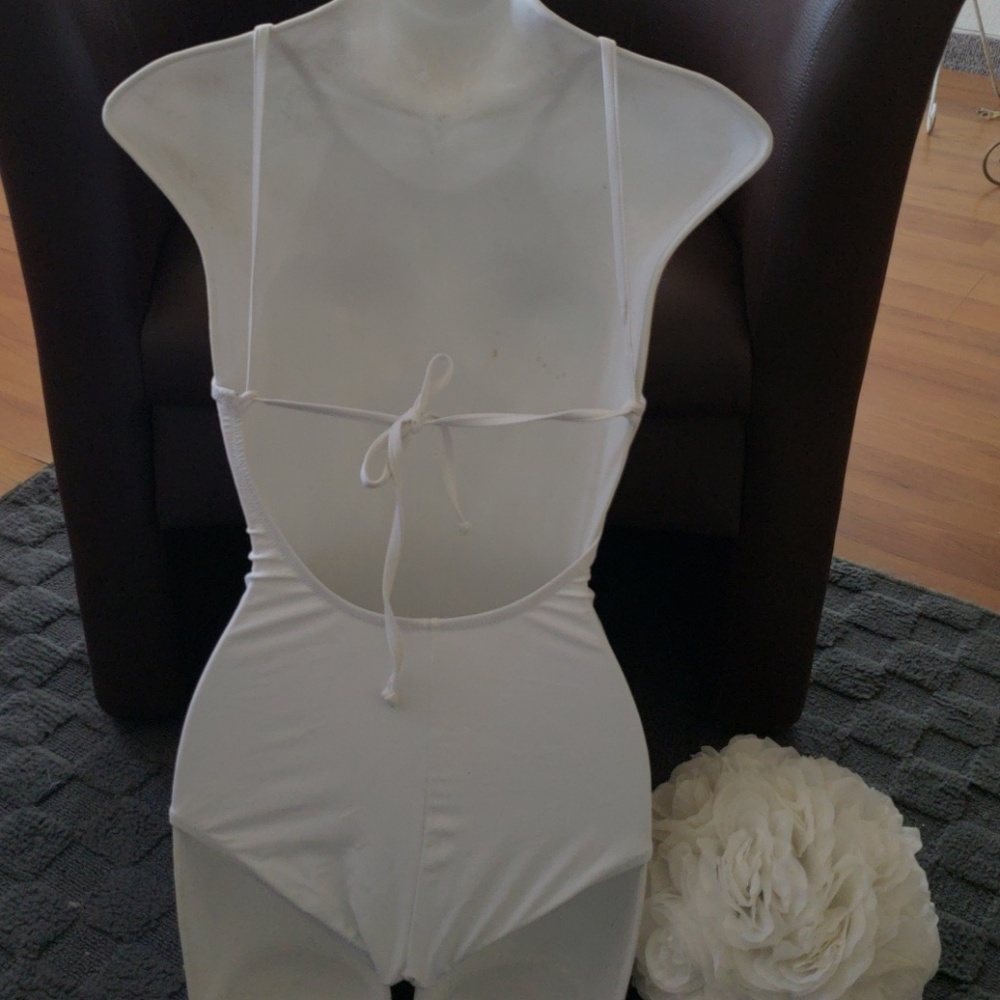 Bathing suit - Picture 3 of 3